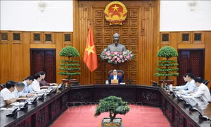 Thủ tướng: Tiếp tục thực hiện chính sách tiền tệ chủ động, linh hoạt, kịp thời, hiệu quả