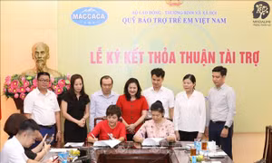 Ký thỏa thuận hỗ trợ cho trẻ em khó khăn