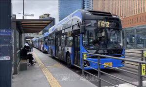 Hàn Quốc đồng loạt tăng giá taxi và giá vé xe buýt