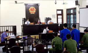 Phạt tù chủ nhà xe Phúc Cường về tội cố ý làm hư hỏng tài sản