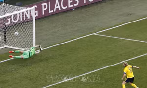 Thụy Điển lấy 3 điểm trước Slovakia nhờ bàn thắng từ penalty