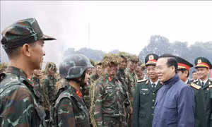 Chủ tịch nước Võ Văn Thưởng kiểm tra công tác sẵn sàng chiến đấu của Bộ đội Đặc công