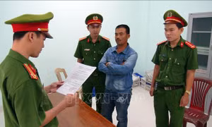 Khởi tố vụ án, bắt tạm giam 4 bị can trục lợi tiền hỗ trợ nhiên liệu đánh bắt xa bờ