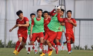 Trưởng đoàn Dương Vũ Lâm: Olympic Bahrain còn non kinh nghiệm, yếu tâm lí