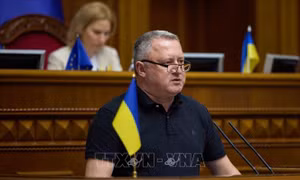 Tổng công tố Ukraine từ chức sau vụ bê bối liên quan đến tuyển quân