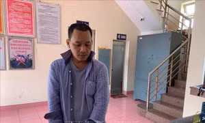 Bến Tre: Khởi tố, bắt tạm giam đối tượng đâm bạn nhậu tử vong