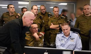 Bộ trưởng Quốc phòng Israel hối thúc nhượng bộ để đảm bảo trả tự do cho con tin
