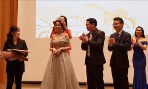 Nữ sinh Đại học Quốc tế Tokyo giành vương miện cuộc thi sắc đẹp Việt Nam tại Nhật Bản