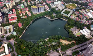 Mặc áo mới cho ao hồ - Bài 1: Gian nan giành lại ao hồ