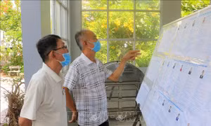 Cử tri Vĩnh Long gửi gắm niềm tin và kỳ vọng