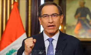 Tổng thống Peru đề nghị cắt ngắn nhiệm kì của mình