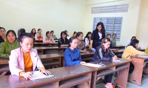 Tuyển dụng đặc cách giáo viên - chính sách nhân văn