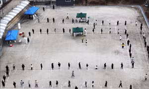Thủ đô Seoul tăng cường xét nghiệm virus SARS-CoV-2