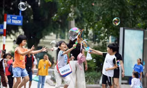 Còn đâu không gian công cộng Hà Nội?