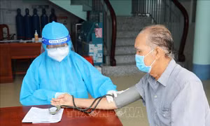 Tăng cường năng lực quản lý bệnh nhân mắc COVID-19 điều trị tại nhà