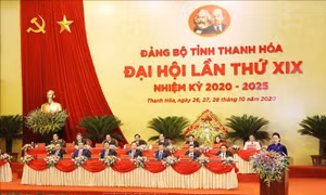 Chủ tịch Quốc hội dự Đại hội đại biểu Đảng bộ tỉnh Thanh Hóa lần thứ XIX