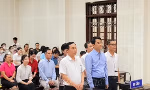 Cựu Bí thư Thị ủy, Chủ tịch UBND thị xã Đông Triều nhận 36 tháng tù treo