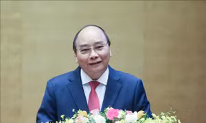 Thủ tướng Nguyễn Xuân Phúc trình bày chuyên đề Chiến lược phát triển kinh tế - xã hội 10 năm