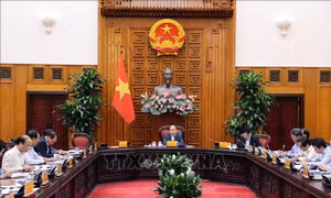 Thủ tướng Nguyễn Xuân Phúc: Đẩy nhanh tiến độ lắp đặt thiết bị thu phí tự động