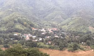 Ngược sông Mã lên Tén Tằn
