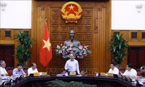 Thủ tướng chủ trì họp Thường trực Tiểu ban Kinh tế - xã hội phục vụ Đại hội XIII của Đảng