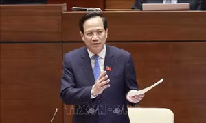 Bên lề Kỳ họp thứ 5, Quốc hội khóa XV: Ưu tiên các nhóm giải pháp tạo việc làm cho người lao động