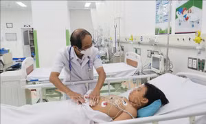 Vụ nghi ngộ độc thực phẩm ở Đồng Nai: Bác sỹ khuyến cáo cần điều trị kịp thời