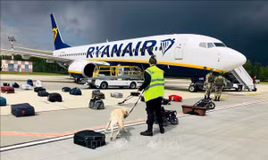 Nga hối thúc không chính trị hóa vụ Belarus chuyển hướng máy bay của Ryanair