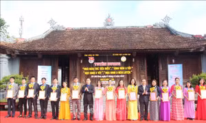 Hà Tĩnh tuyên dương 60 giáo viên, sinh viên, học sinh tiêu biểu