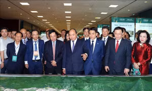 Thủ tướng dự Hội nghị 'Hà Nội 2020 - Hợp tác Đầu tư và Phát triển'