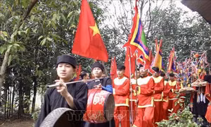 Khai mạc Lễ hội Đền Đông Cuông 