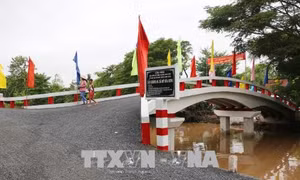 Xây dựng Mỹ Hòa Hưng - quê hương Bác Tôn trở thành miền quê đáng sống