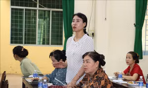 Tăng cường vai trò của phụ nữ trong vận động tham gia BHXH hội tự nguyện