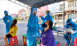 Xuất cấp nhà bạt, máy phát điện cho Cần Thơ phòng, chống dịch COVID-19