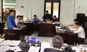 Trả hồ sơ, yêu cầu điều tra bổ sung vụ bác sỹ cố ý gây thương tích, hiếp dâm nữ điều dưỡng