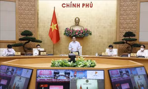 Thủ tướng chủ trì hội nghị sơ kết phòng, chống dịch với các địa phương đang giãn cách xã hội