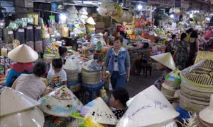Xây dựng chợ Đông Ba - Huế thành trung tâm thương mại, thu hút khách du lịch