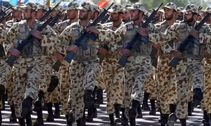 Iran: 110.000 dân quân tình nguyện diễn tập quân sự quy mô lớn