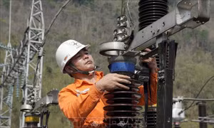 Lần đầu tiên tiêu thụ điện cả nước vượt 1 tỷ kWh