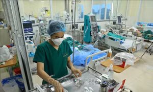 Số ca mắc COVID-19 tăng trở lại, Bộ Y tế yêu cầu bám sát tình hình dịch