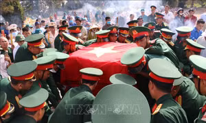 Truy điệu và an táng hài cốt liệt sỹ được phát hiện từ mộ tập thể tại Đắk Nông