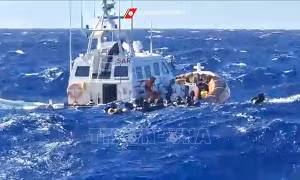Đắm tàu ngoài khơi Tunisia khiến ít nhất 20 người tử vong