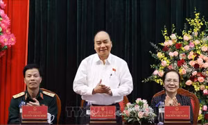 Thủ tướng Nguyễn Xuân Phúc tiếp xúc cử tri tại huyện An Lão, Hải Phòng