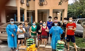 Thơm thảo tấm lòng người Việt tại Malaysia