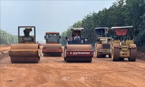 Đẩy nhanh tiến độ khởi công tuyến tránh thành phố Cao Bằng