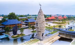 Độc đáo tháp Thần Nông