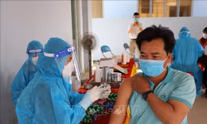 Tiền Giang tăng cường điều trị F0 tại nhà để giảm áp lực cho các bệnh viện