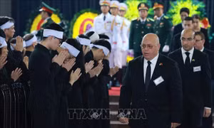 Đoàn Algeria viếng Tổng Bí thư Nguyễn Phú Trọng