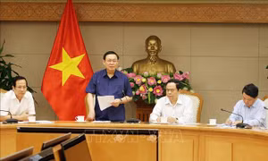 Xử lý dứt điểm trong năm 2019, không để người có công phải ở nhà đơn sơ, nhà tạm