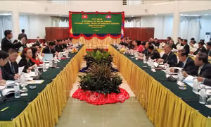 Việt Nam-Campuchia tích cực trao đổi Biên bản thỏa thuận Kỳ họp 17 Ủy ban hỗn hợp